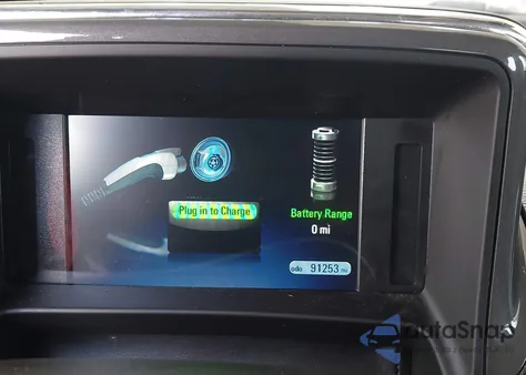 2012 Chevrolet Volt из США, поврежденный, VIN 1G1RD6E44CU102188